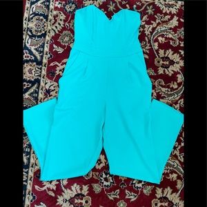 Super cute EXPRESS sleeveless romper